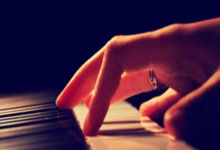 不敌素尼达 杨佳敏无缘中国羽球大师赛半决赛.